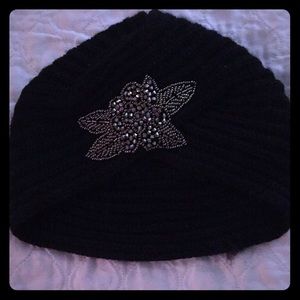 Turban style black beaded hat